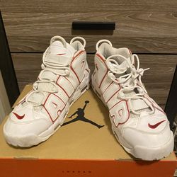 Men’s Nike Air More Uptempos size 13