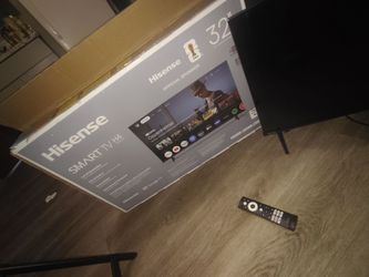 Hisense smart Google TV 32inch