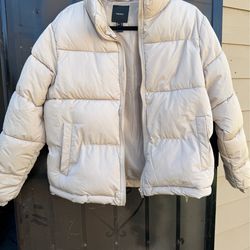 Woman’s puffer jacket