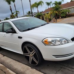 Chevy Impala LT, Clean Title, Smogged, 22"rims, Runs And Drives Well