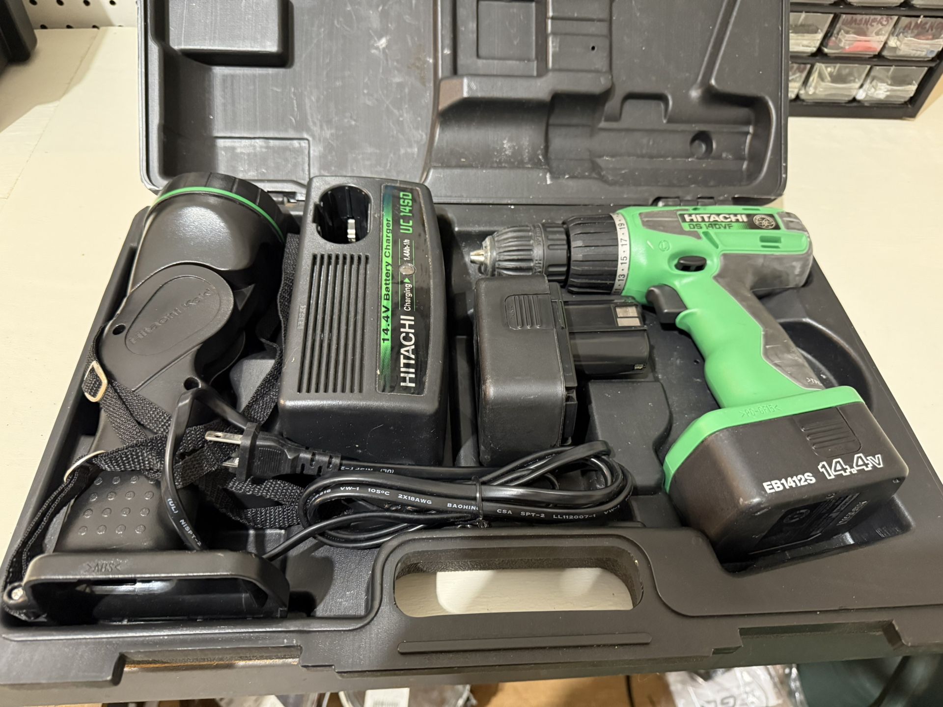Hitachi cordless drill: Model DS14DVF
