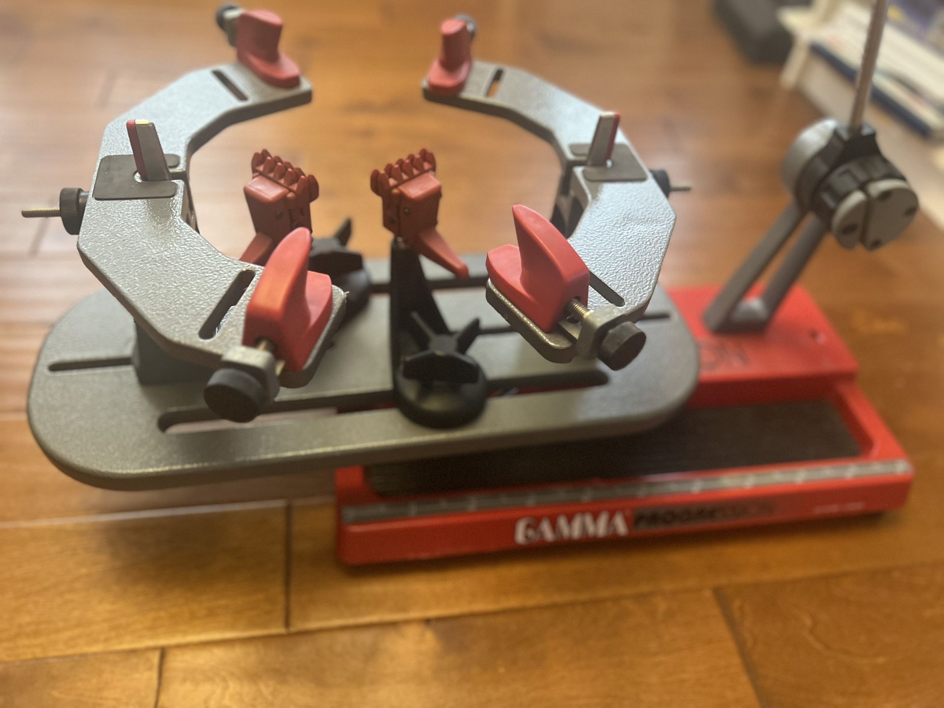 Gamma Progression 602 FC Tennis Racket Stringing Machine