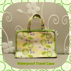WATERPROOF TRAVEL