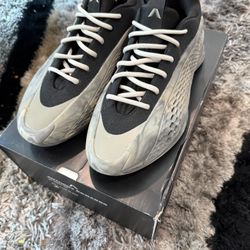 AE 1 Low 'Ascent Pack' Size 10