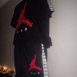 Jordan Short Set. Size LG. New.  Winter Sale On All Summer Clothes. Check Us Out