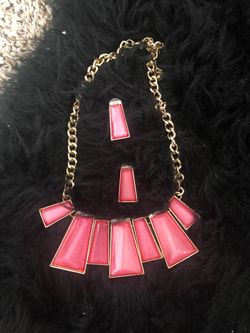Necklace and ear ring set
