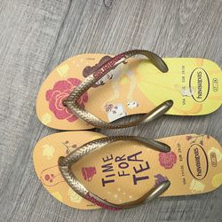 Girl sandals