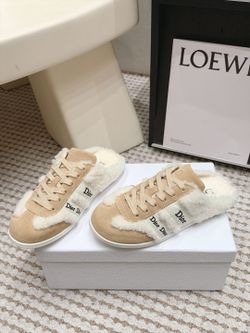 New Women's Dior Shoes for Winter