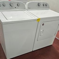 Whirlpool Washer And Dryer Set 