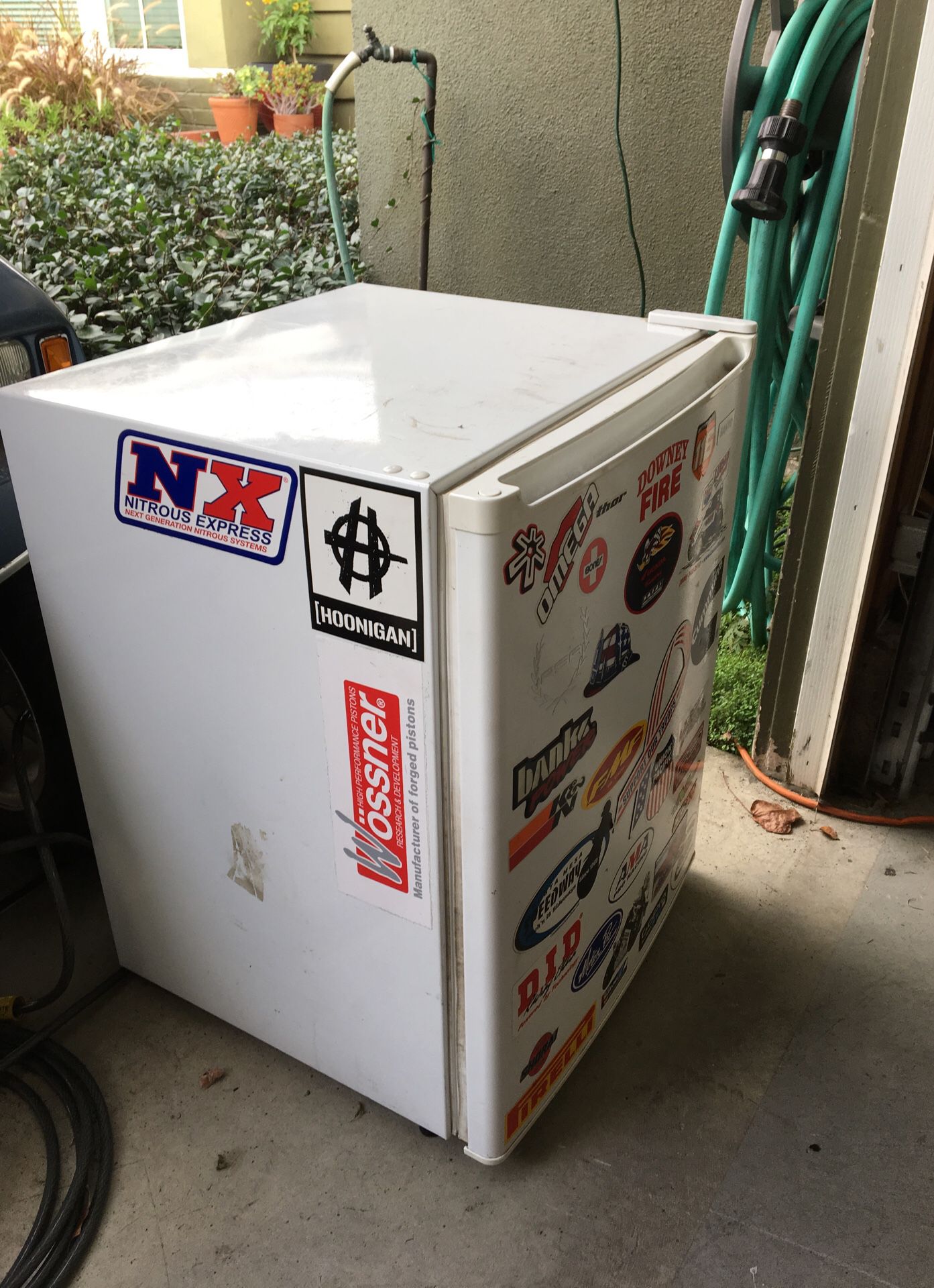 Refrigerator for garage
