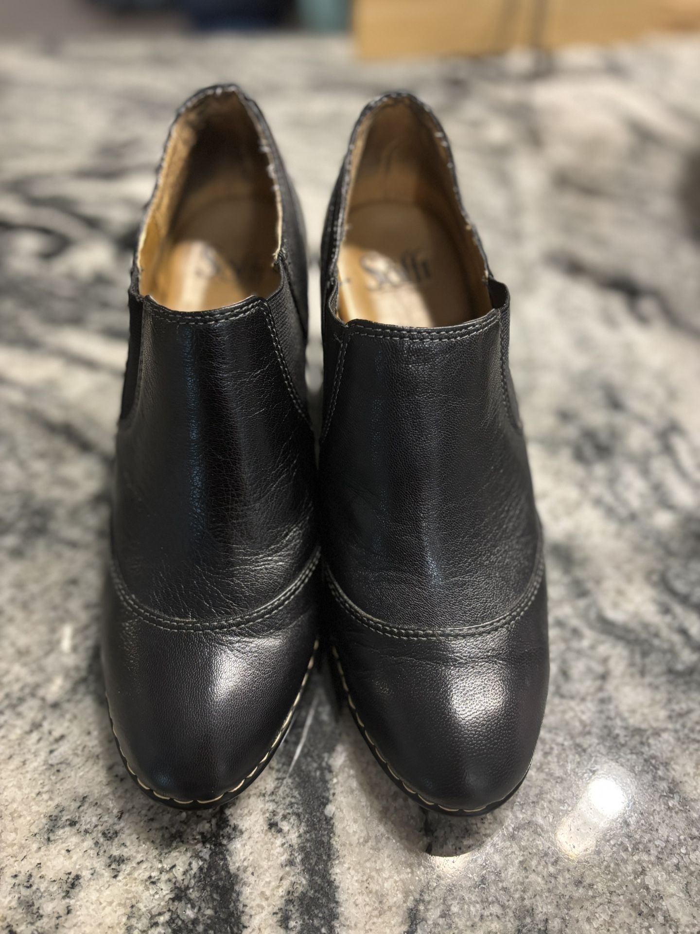 Women’s Shoes