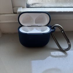 Genuine Apple AirPods A3059 4th Generation ANC Magsafe Replacement Charging Case Only