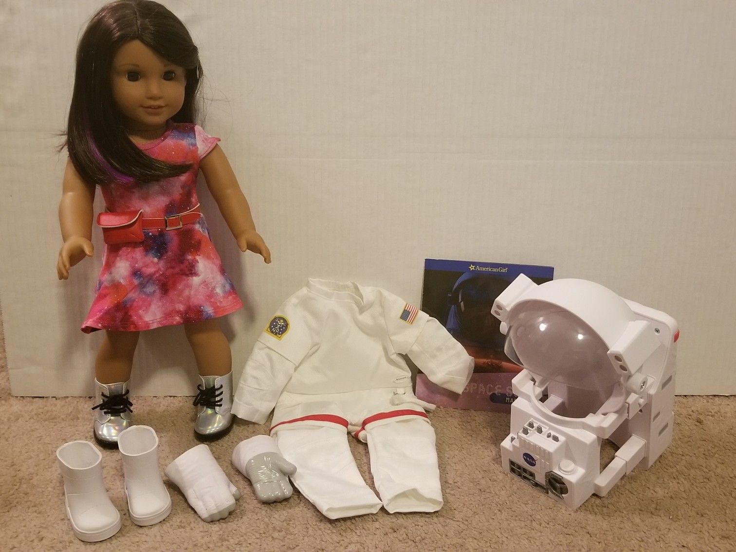 2018 Girl of the Year American Girl Doll Luciana and Spacesuit