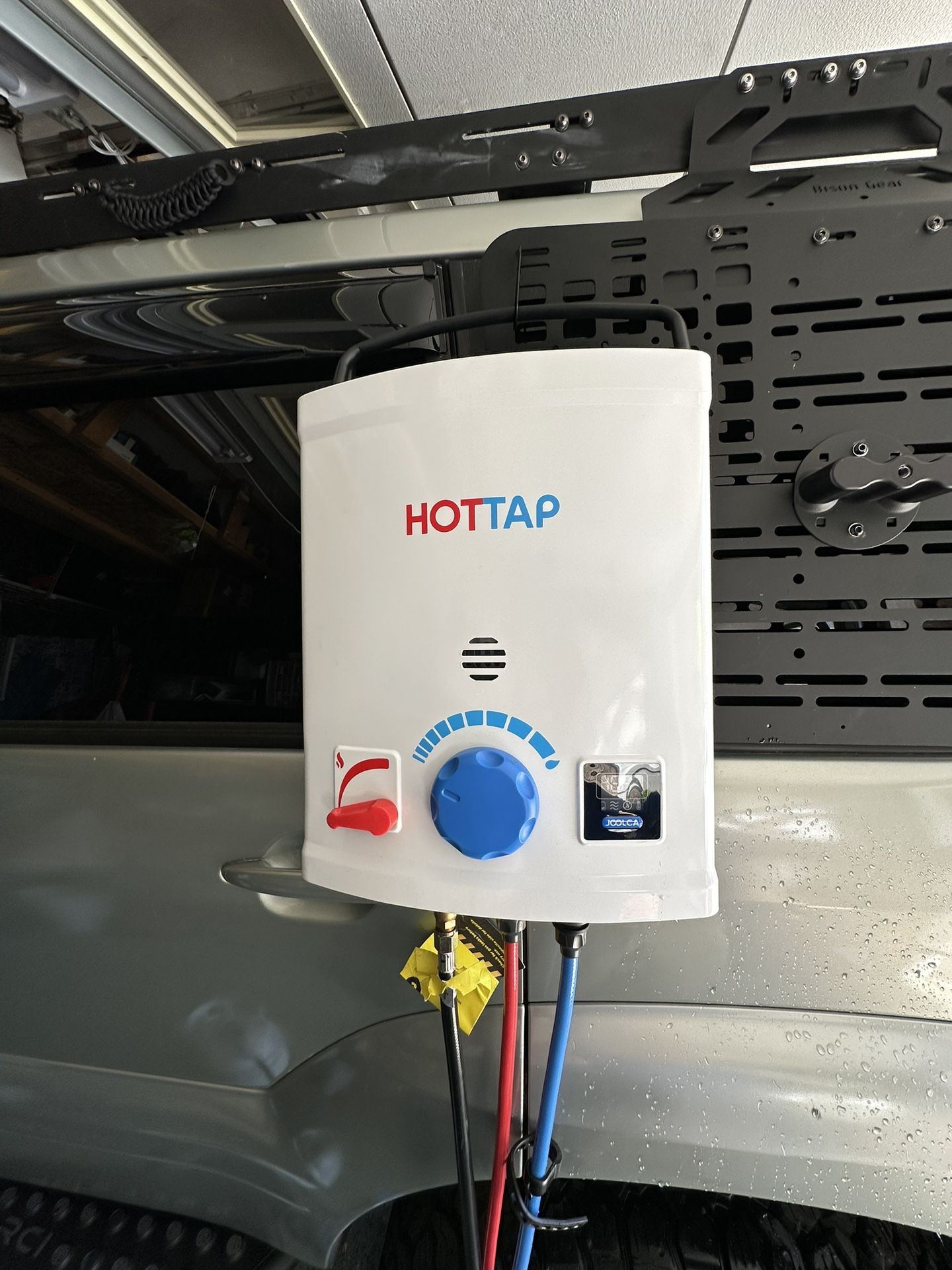 Joolca Hottap V2 Outing - portable hot shower system