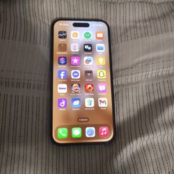 iPhone 15(128gb)