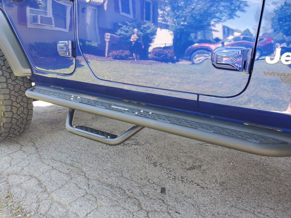 Wrangler JLU Running Boards