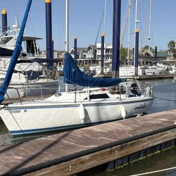 1990 Catalina Capri 22