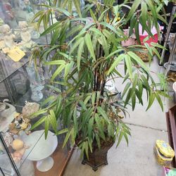 Artficial Plant 