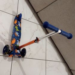 Mini Scooter With Adjustable Height - Dinosaurs 