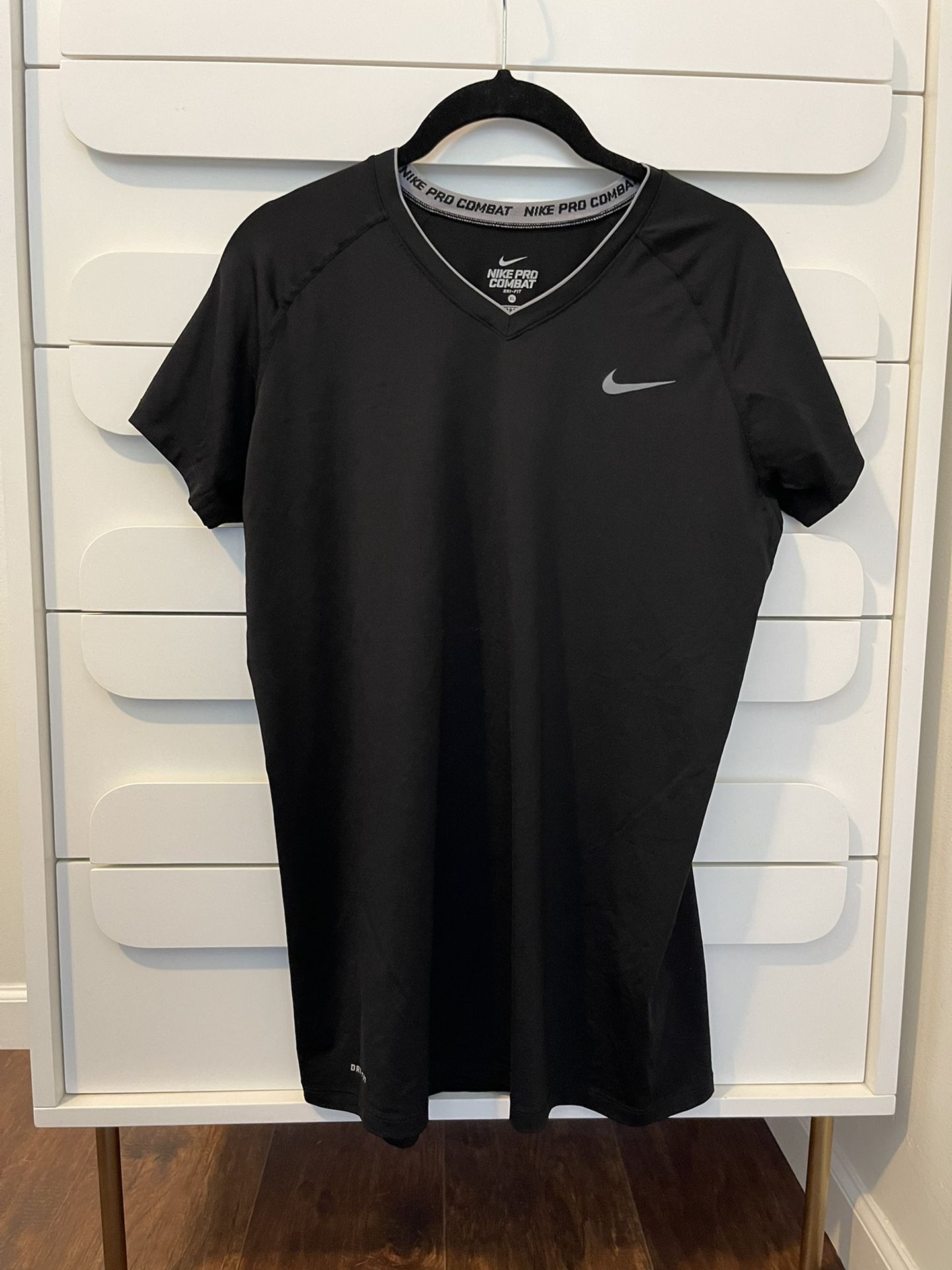 Nike Pro Combat Shirt, women size XL