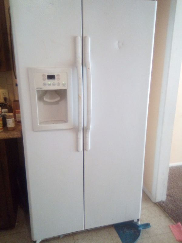 Hotpoint refrigerator for Sale in Kansas City, MO OfferUp