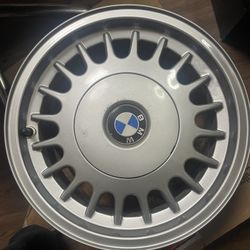 15” Alloyed BMW Rim 