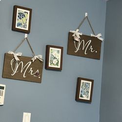 Mr And Mrs Wall Decor - Dark Wood