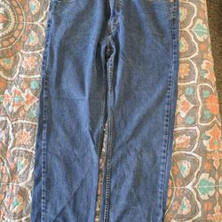 Levi Denizen 40 X 30 $10