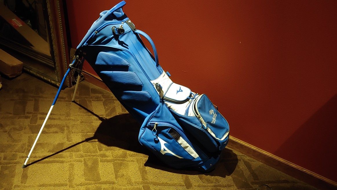 Mizuno BR-D4 6-Way Golf BAG 