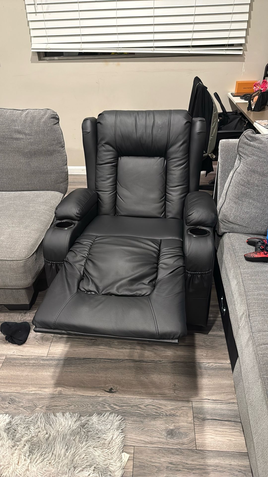 Recliner!