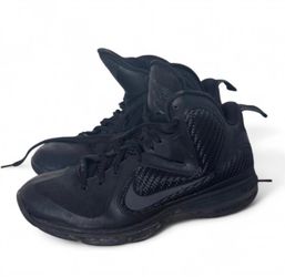 LeBron James Nike black basketball shoes men size 8.5