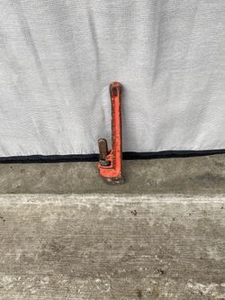 Husky 14” Pipe Wrench