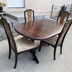 Dining Table 4 Chairs 