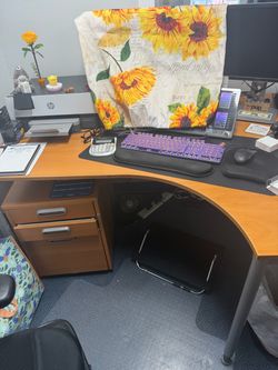Office desk & matching cabinet