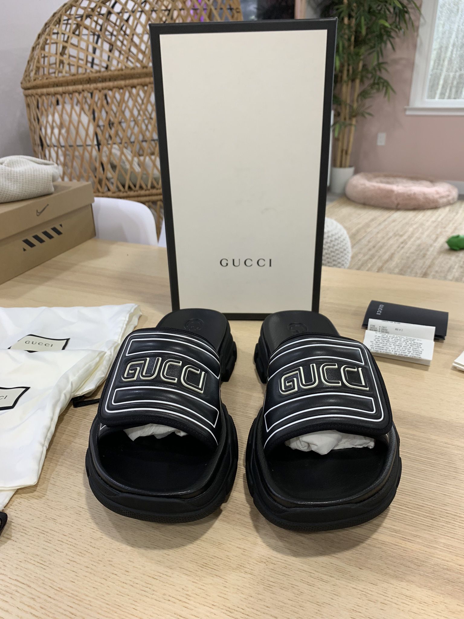 Mens Gucci Trek Slides / Sandals Brand New!