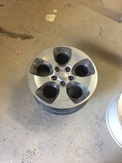 Jeep Wrangler set of rims 2014