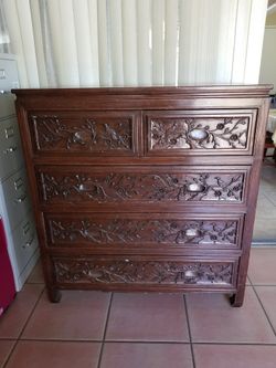 dresser