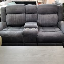Brand New Gray Linen Manual Reclining Loveseat With Cup Holders