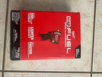 Milwaukee M12 FUEL Stubby 1/2" Impact Wrench 2563-20