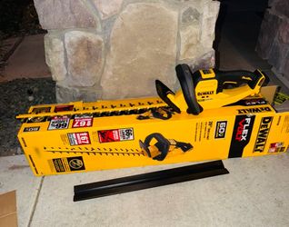 DEWALT FLEXVOLT 60V MAX 26 in. Brushless Cordless Battery Powered Hedge Trimmer (Tool Only) New