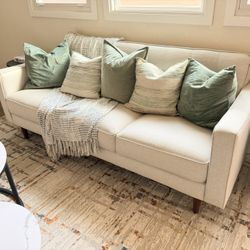 Like New fabric Sofa