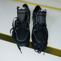 Travis Scott Jordan 1 Lows Black Phantom-Size 9.5