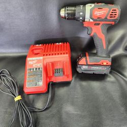 Milwaukee 2606-20 M18 18V Li-Ion Cordless Compact 1/2" Drill Driver