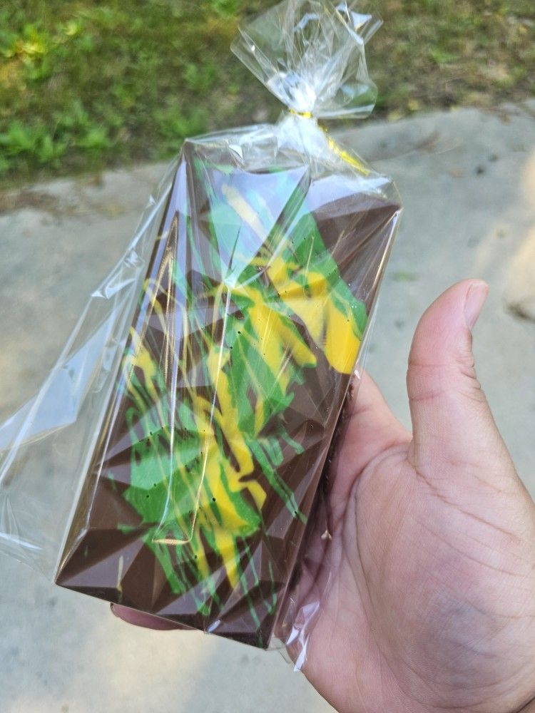 Viral Dubia Chocolate Bar