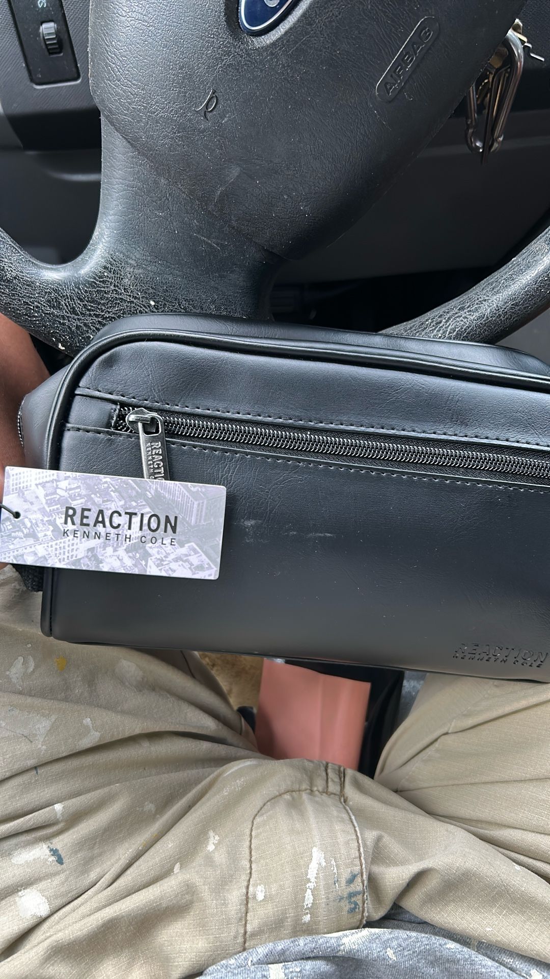 Reaction Kenneth Cole Hand Bag 