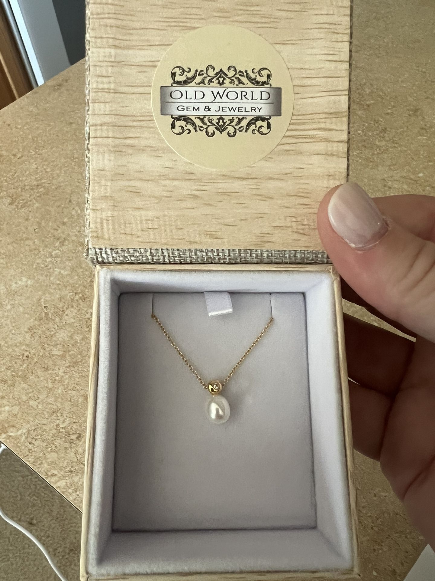 Pearl And Diamond Necklace