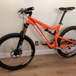Santa Cruz Solo Carbon 27.5” Large Full Suspension Mountain Bike 