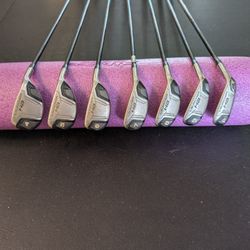 Cleveland Launcher HB Irons 4-PW