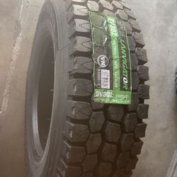 New Truck Tire LANVIGATOR DV302 295/75R22.516PR