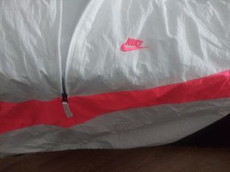 Nike windbreaker